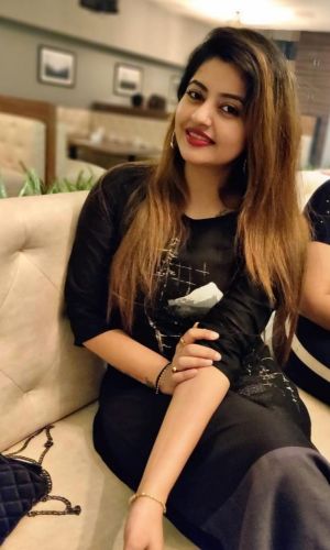 Low Rate Lucknow Call Girl Service At Your Near Amausi in Amausi, Lucknow