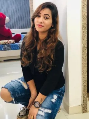 Get The Amazing Doggystyle Sexual Slots On The Couch To Please in Tedhi Puliya, Lucknow